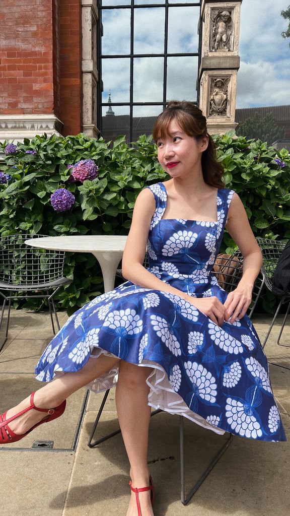 Florence Swing Dress in Chrysanthemum