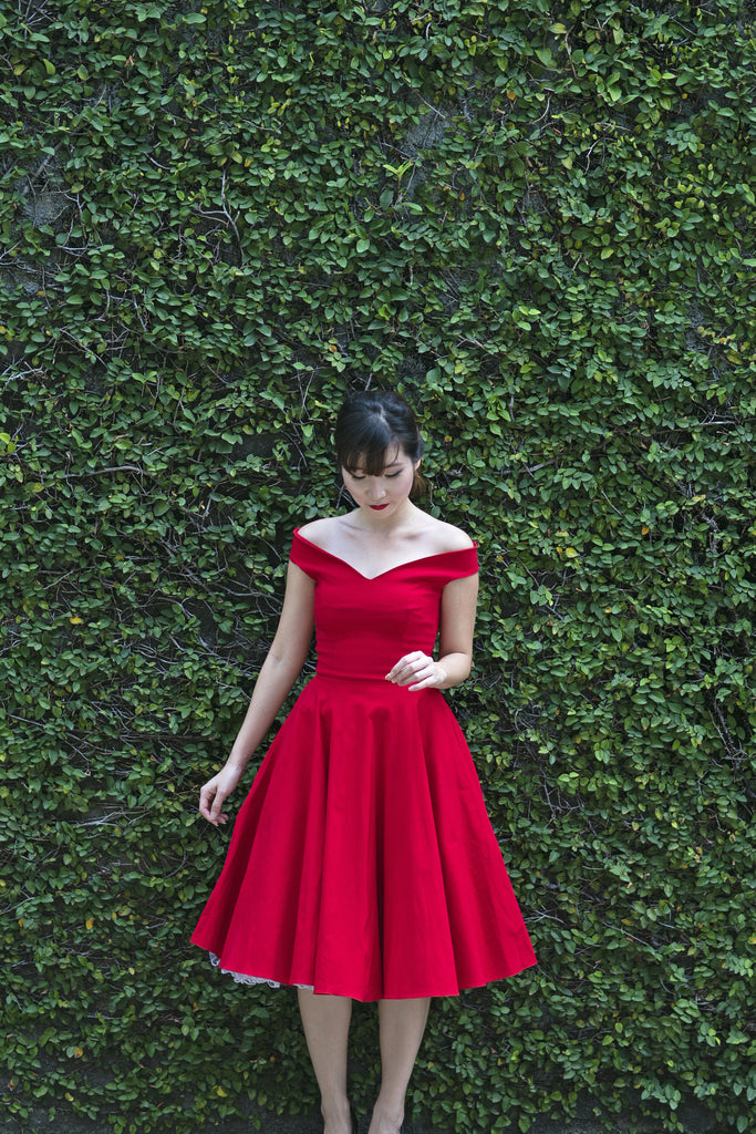 Bardot Off Shoulder Swing Dress In Red – Shopbluebelle